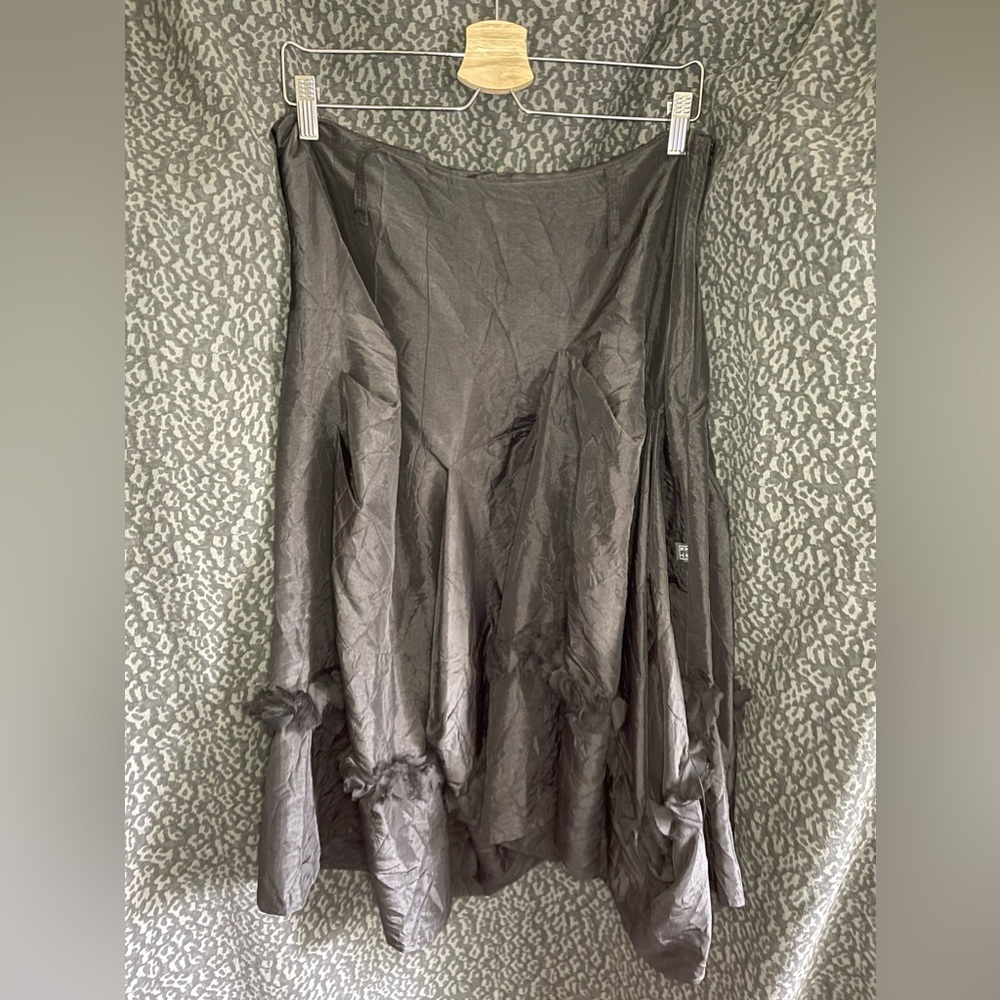 ART Ateliers Rare Toggery black ruffle skirt